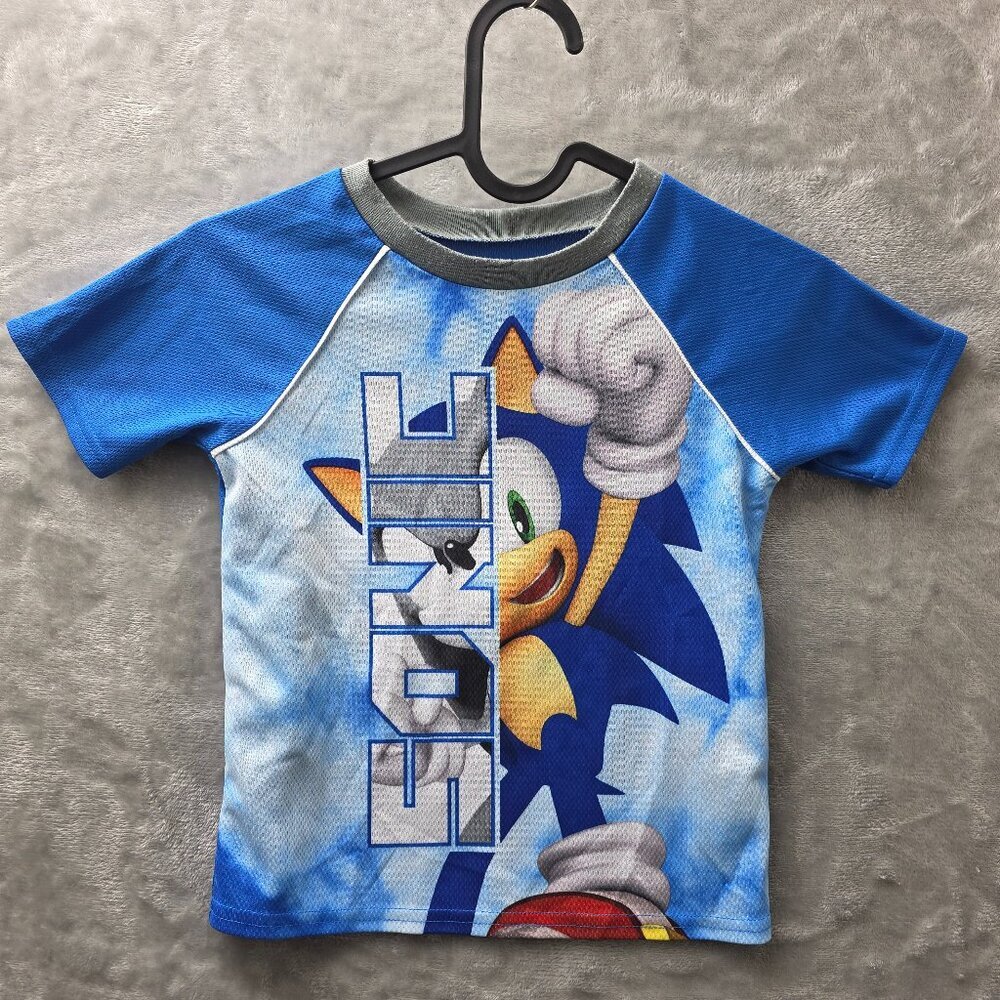 Sonic‎ Tee | Boys XS (4/5) | Flame Resistant | Good